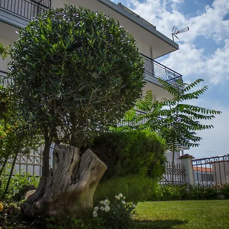 Apartamento Kappa & By Bookvillaeu